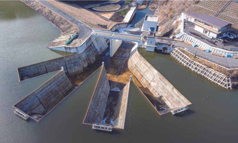 千五沢ダム改築現場